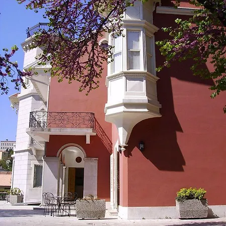Apart-hotel Bottacin 4*